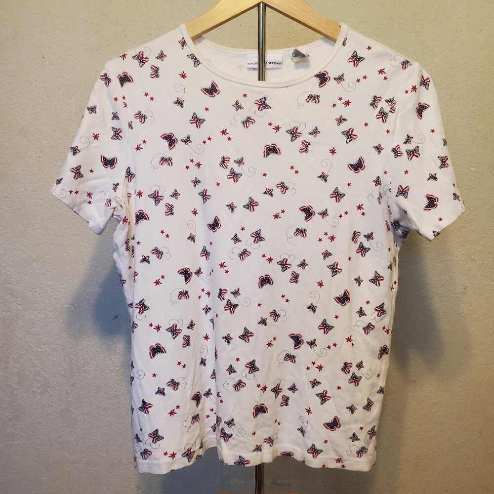 CROFT & BARROW short sleeves little butterflies in look like US flags